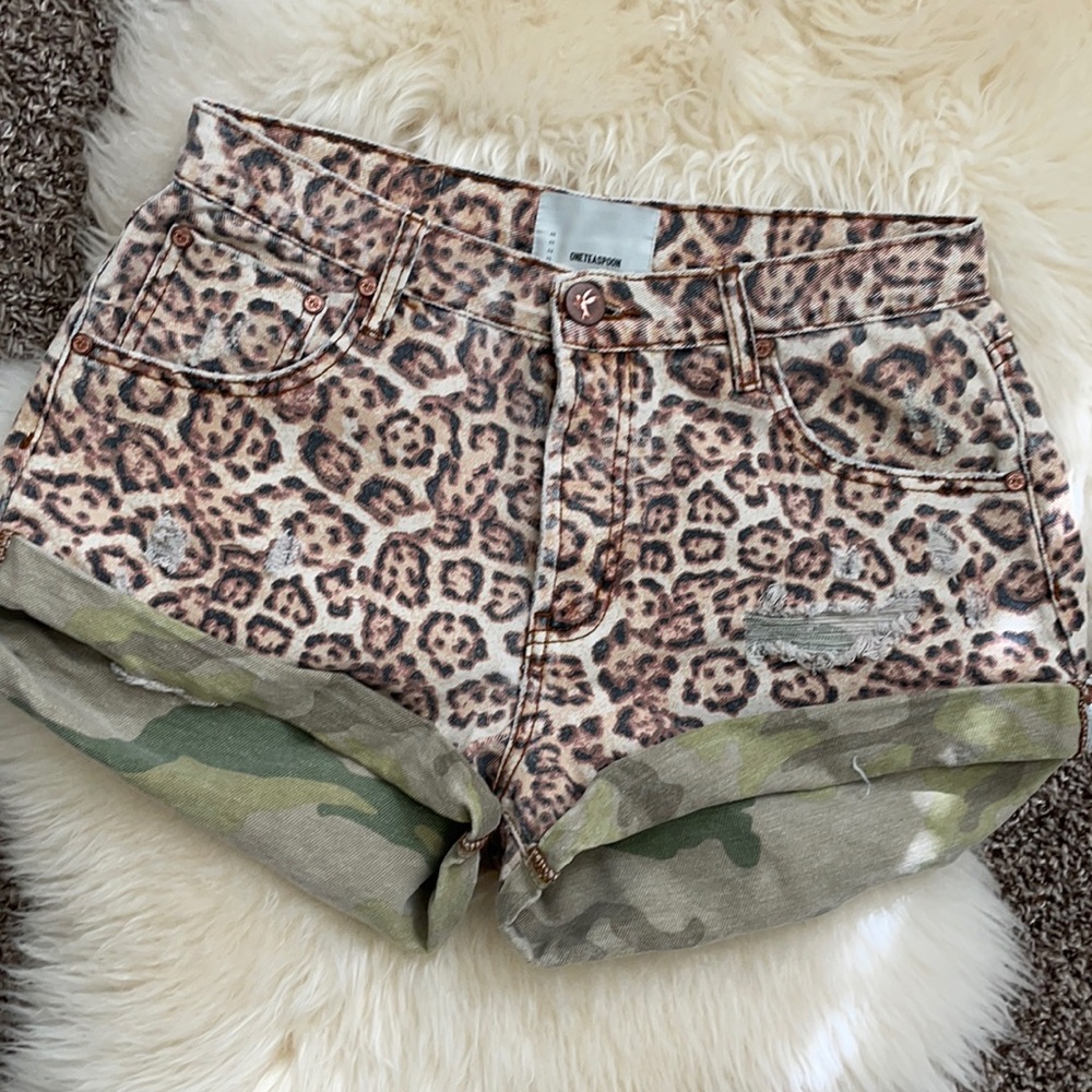 One teaspoon leopard mid waist bandits